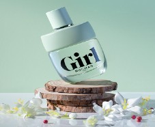 Coffrets parfum GIRL de ROCHAS offerts