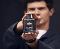 5 flacons de parfum L’Homme Lacoste Timeless offerts