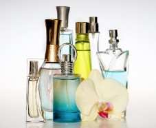 FIFI AWARDS : 300 box d’échantillons de parfums (Lancôme, YSL, Cacharel, Kenzo...) à gagner !