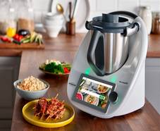 A gagner : 3 Thermomix de 1300€ !