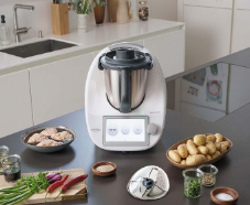 A gagner : 1 Thermomix de 1349€